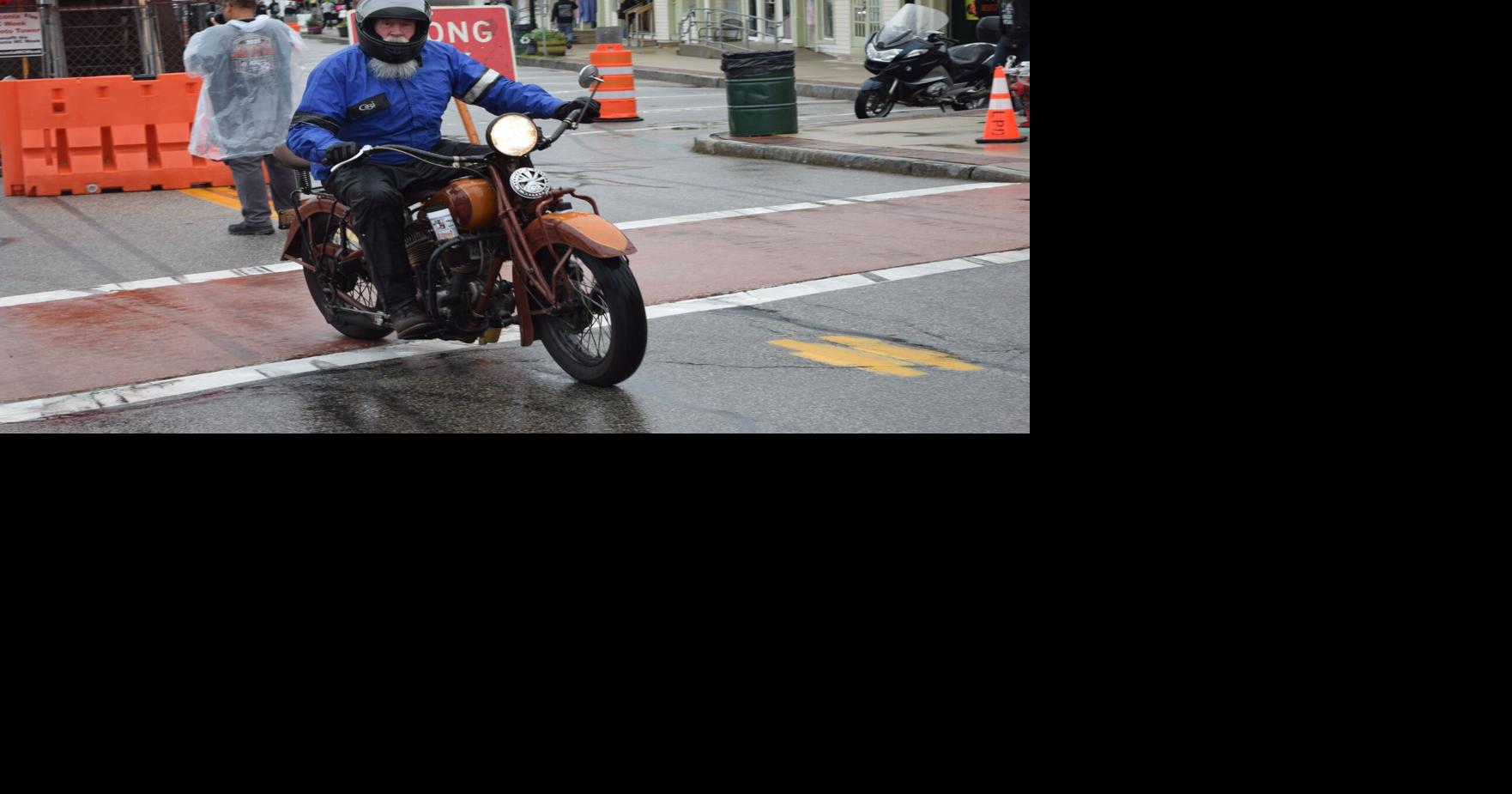 'We don’t hide ‘em, we ride ‘em': Wet weather couldn't dampen spirits for antique motorcycle ride