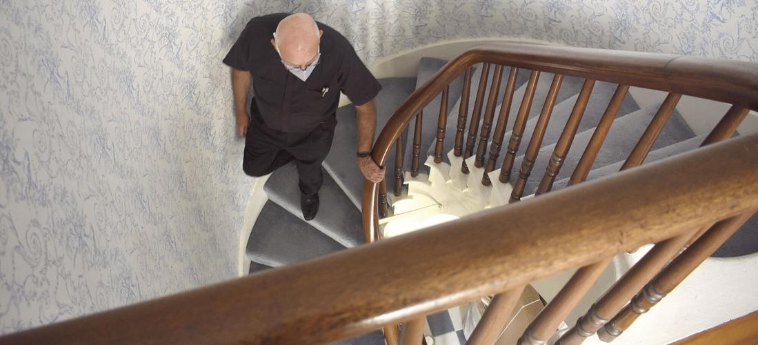 09-16 Busiel House back stairs