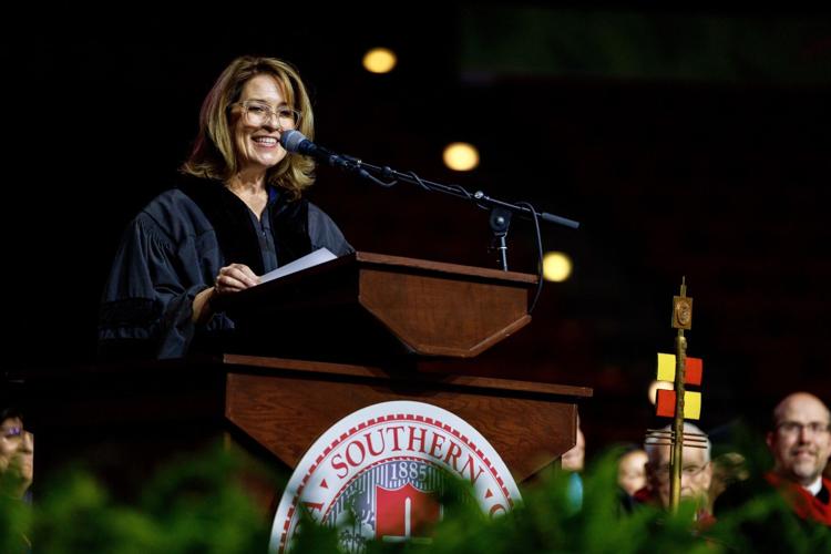 FLORIDA SOUTHERN COLLEGE CELEBRATES LARGEST GRADUATING CLASS IN THE INSTITUTION'S HISTORY