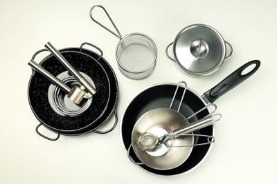 FDA Tells Consumers to Toss 19 Cookware Items That May Contain Lead
