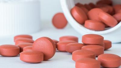 9 ibuprofen interactions: What to avoid when you’re taking ibuprofen
