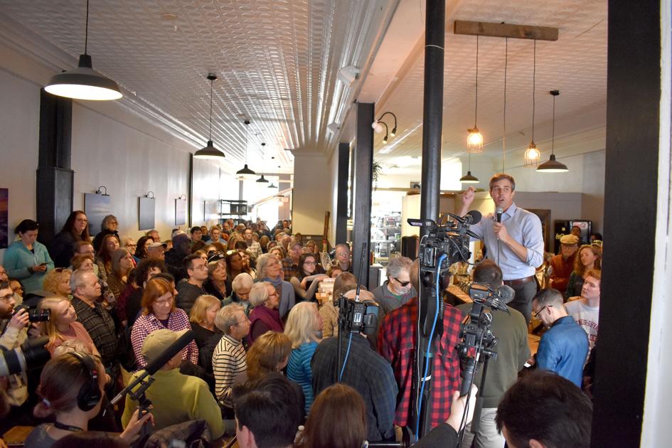 Beto concludes 10-county tour with visit to Wayfarer