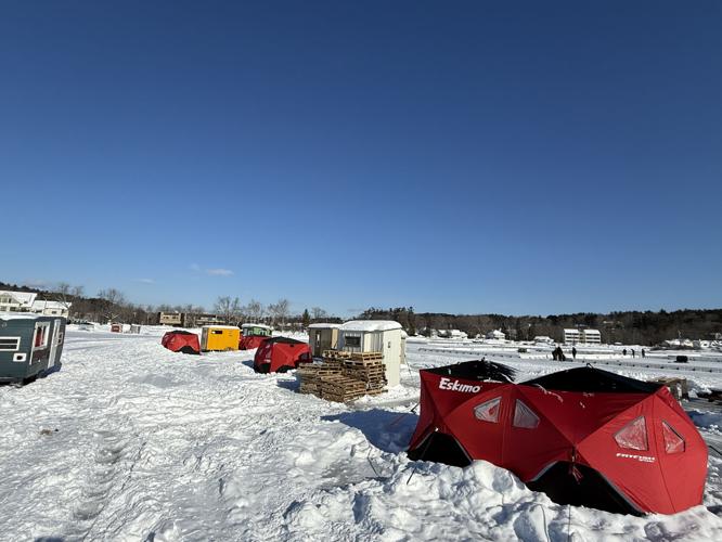 Bob houses on the bay