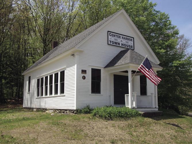 Center Harbor town house