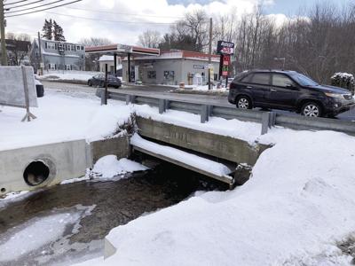 Court St Bridge