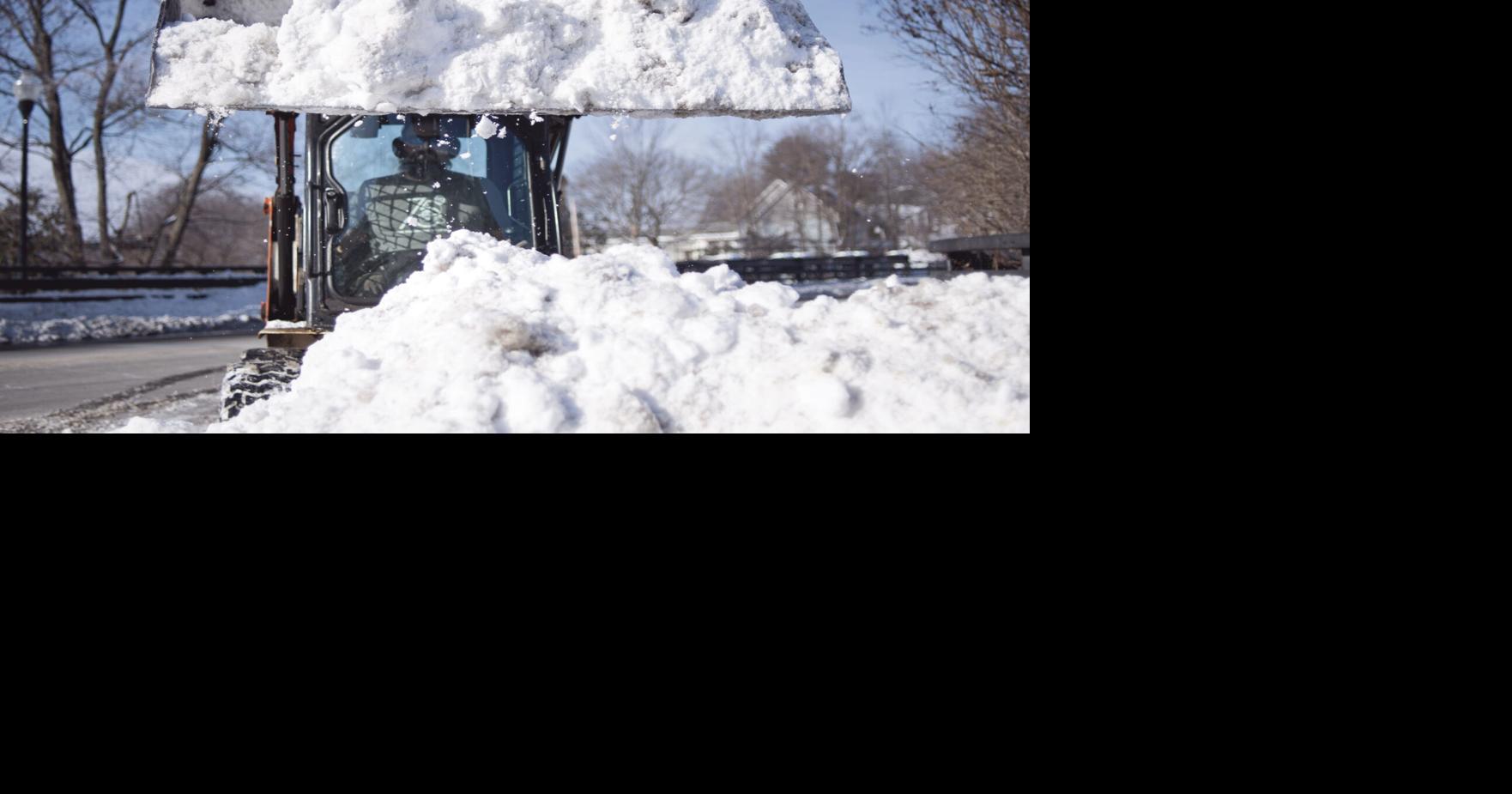 City clears snow ahead of storm | Local News | laconiadailysun.com