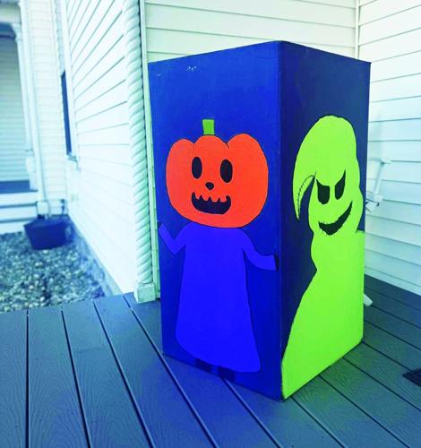 Costume box