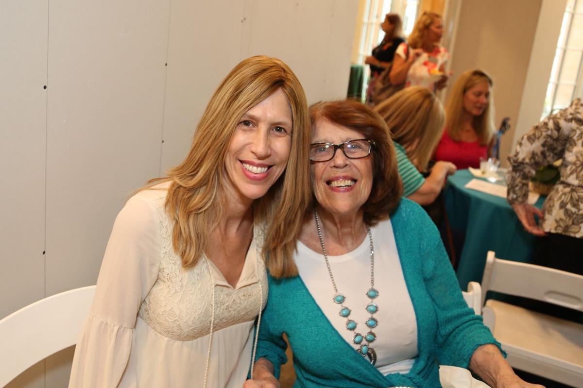 Lainie and Auddrey Holzman