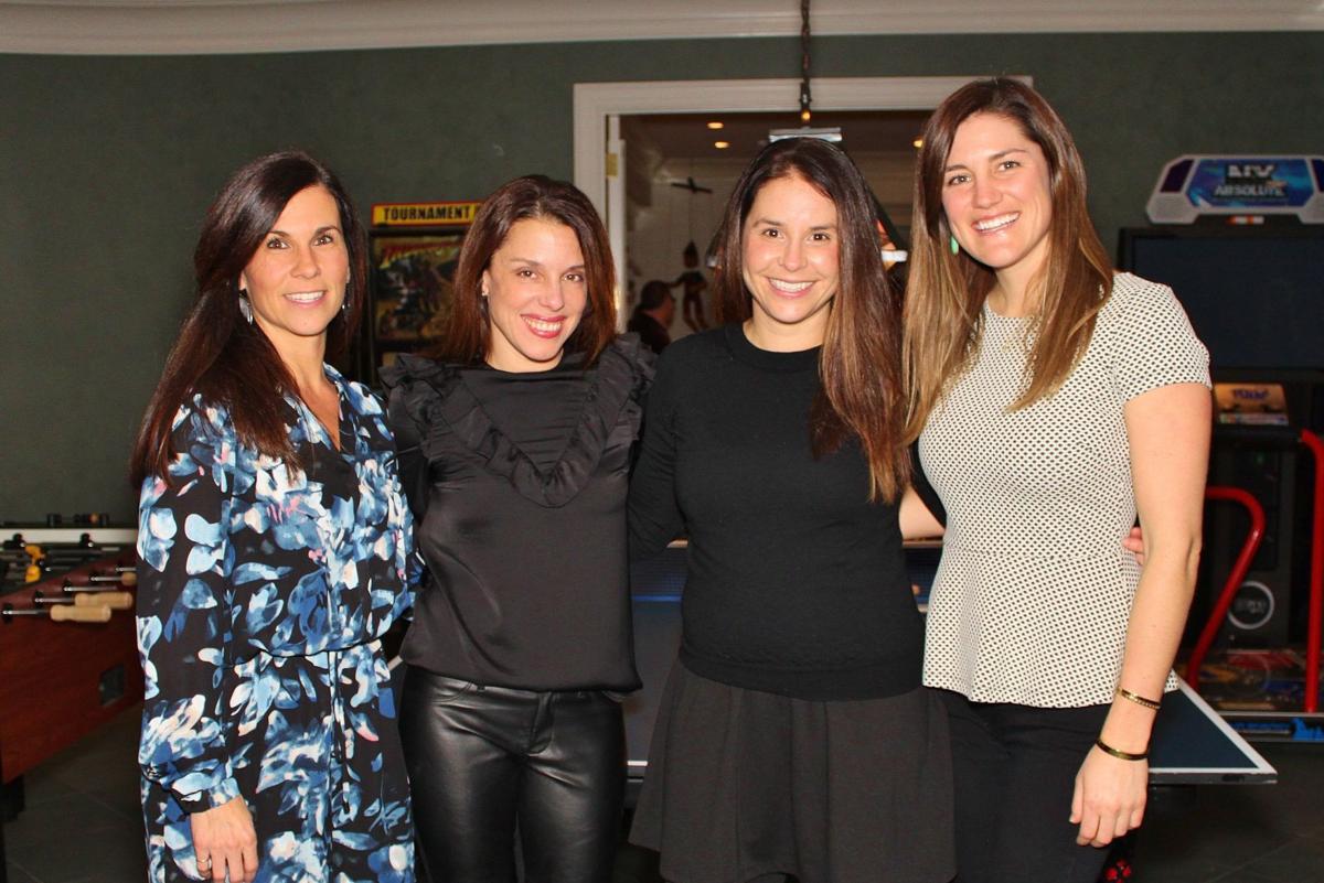 Lauren Ewing, Becky Porter, Julie Ravenberg, Katy Ravenberg