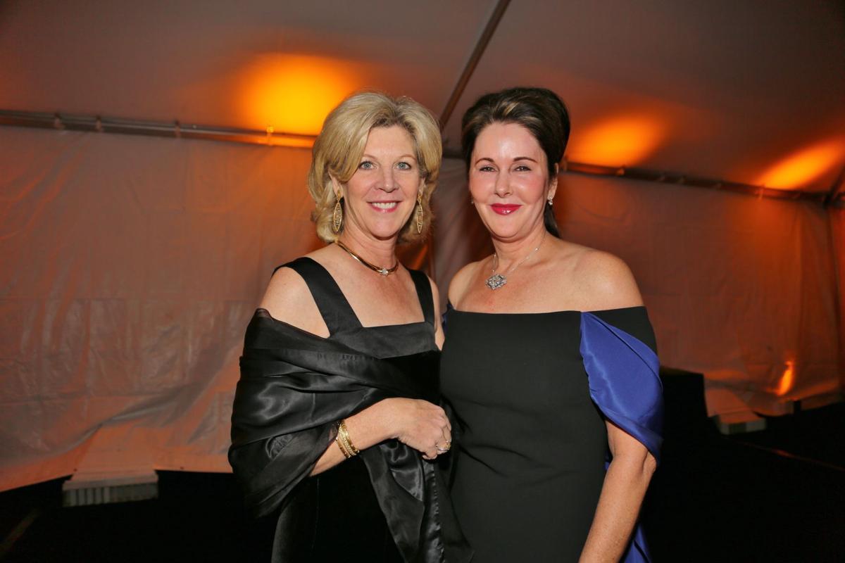 Kathy Hollo, Beth Harbison