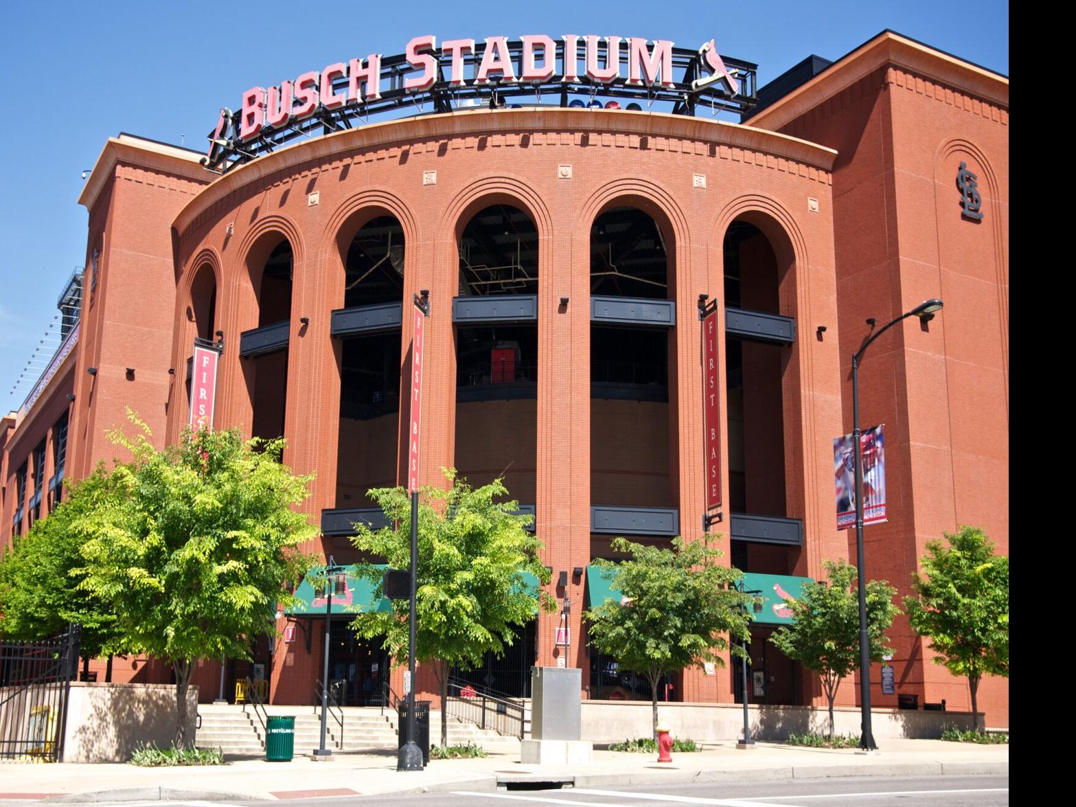 Cardinals to re-open Busch Stadium to full capacity in June