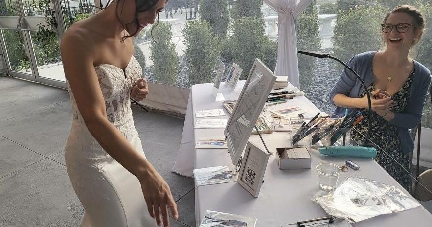 Local live artists offer unique experience, party favors for events