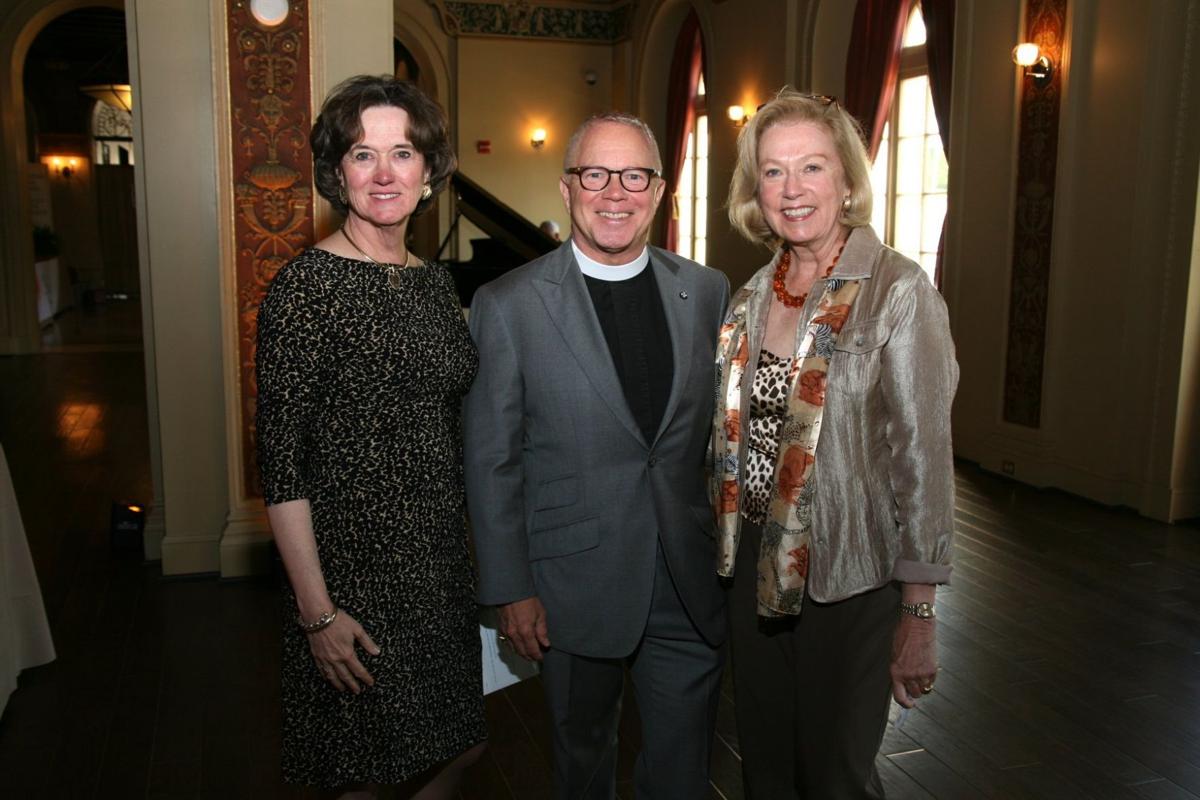 Jeanne Wilton, Rev Dr. John Kilgore, Kathy Pratt