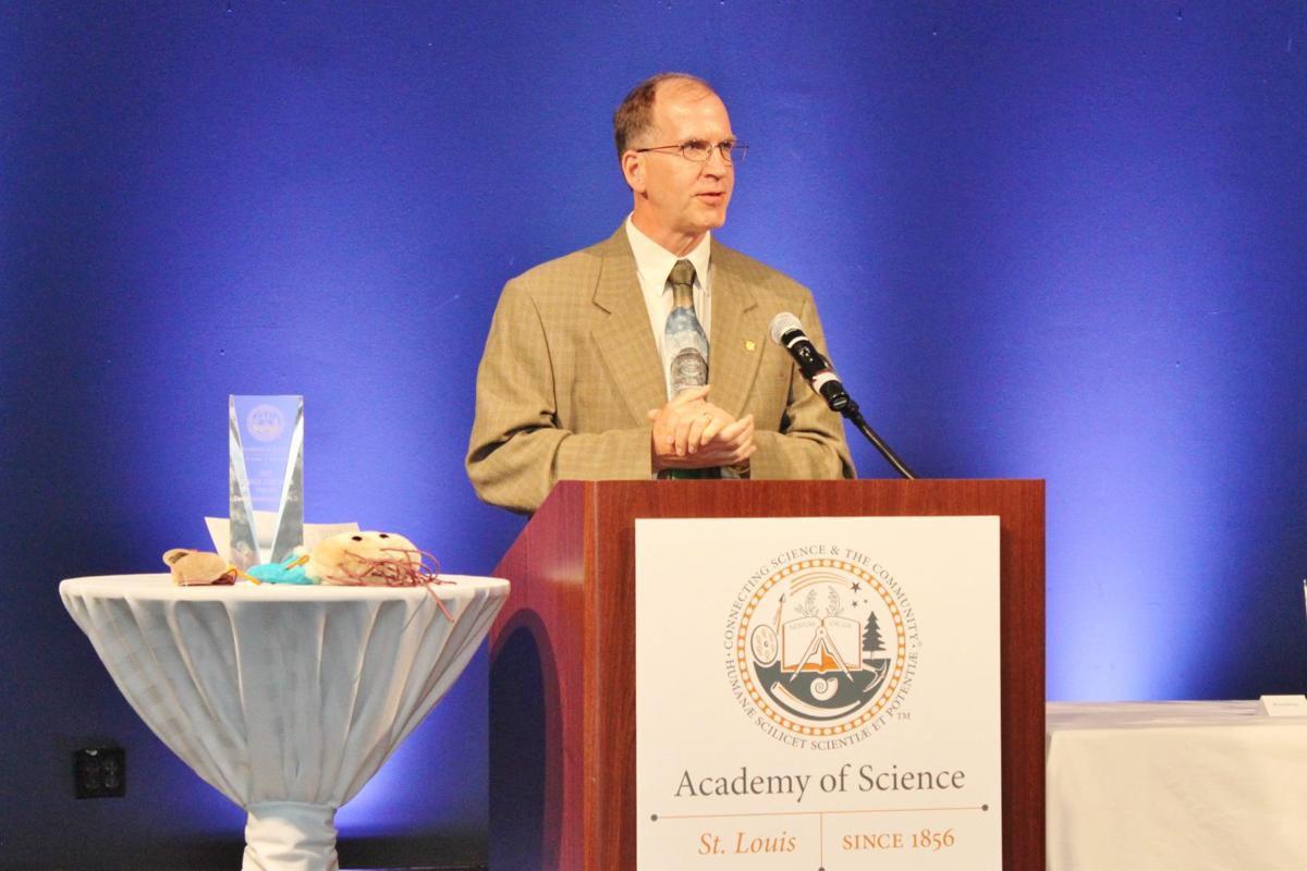 4.6.17-Science-Awards-84.JPG