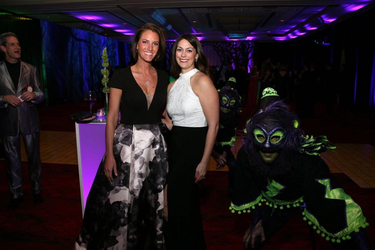Alicia Deck, Kelley Dacus