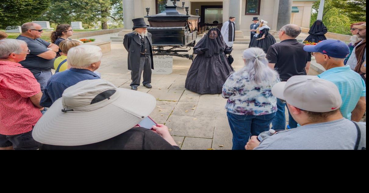 Historical funeral reenactments in the St. Louis area