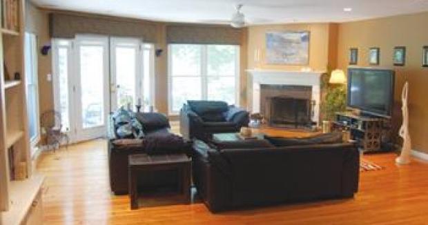 9 Twin Springs Lane, Ladue