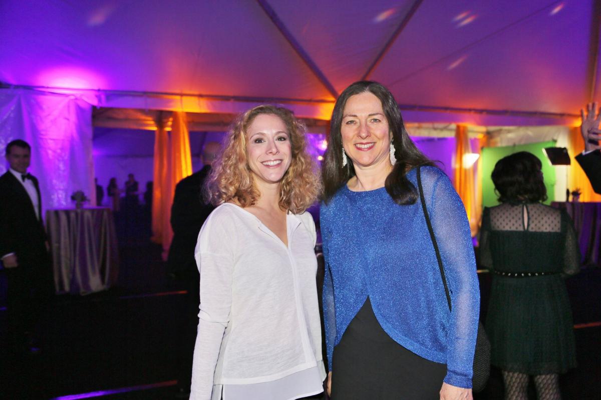 Deborah Becker, Nancy Yawitz