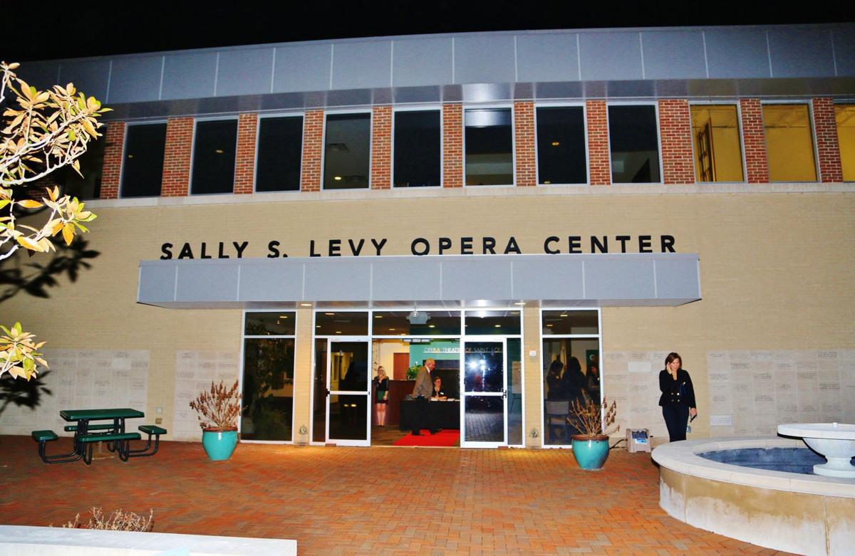 2017-Opera-Theatre0001.JPG