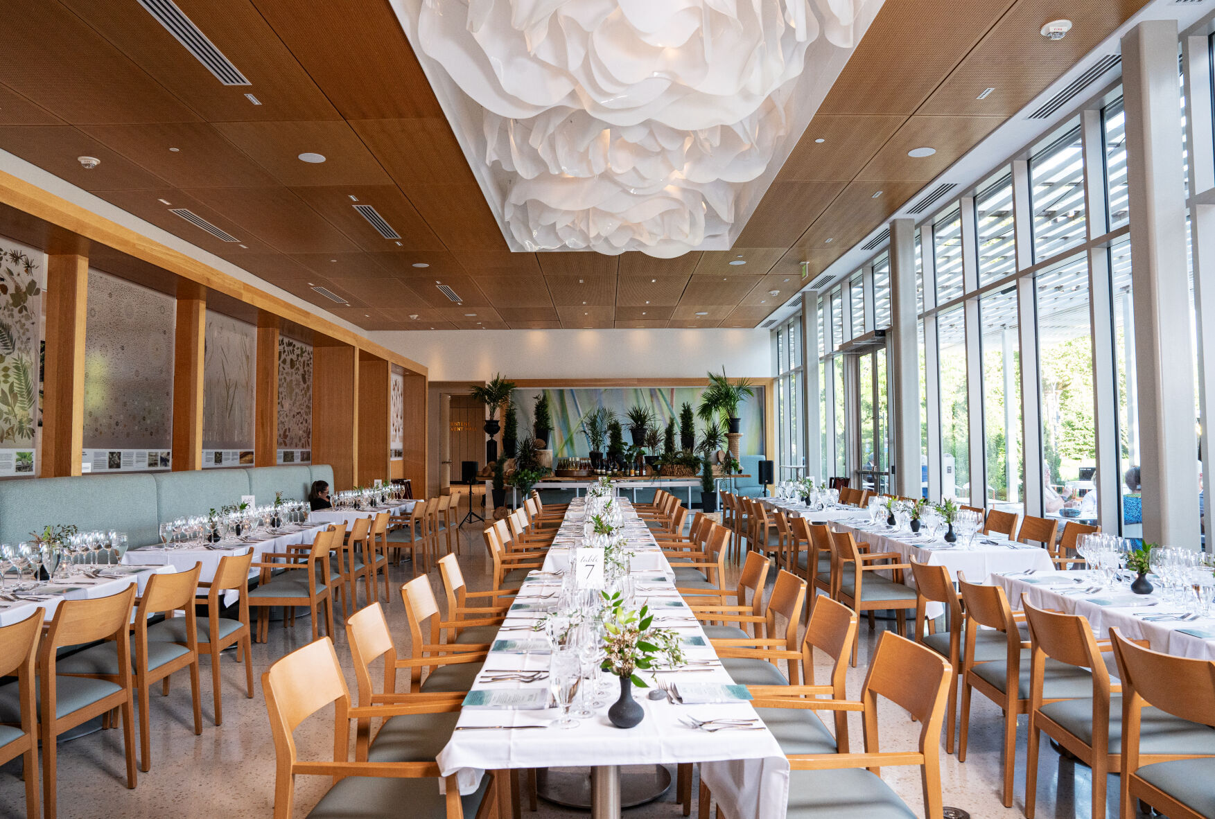 MOBOTs Around the World Wine Dinners feature internationally inspired tasting menus