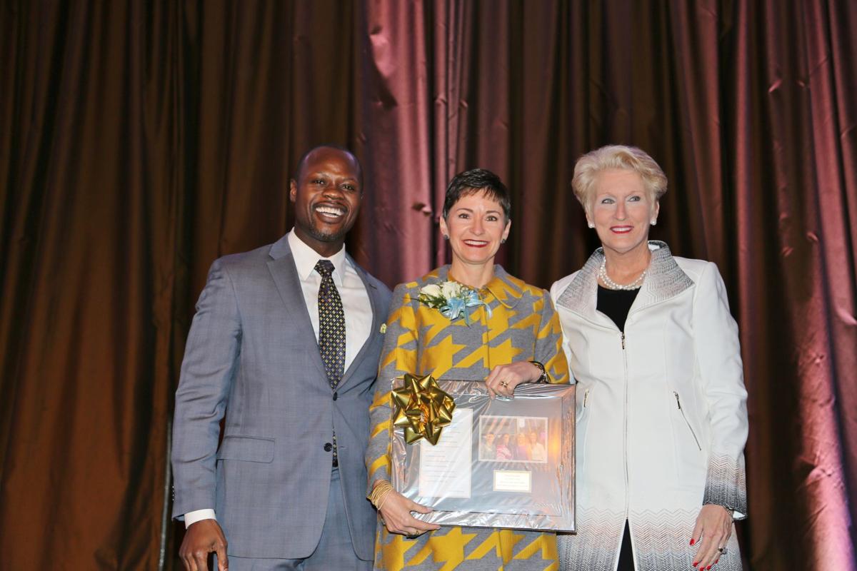 Yinka Faleti, Penny Pennington, Jeri Schltz