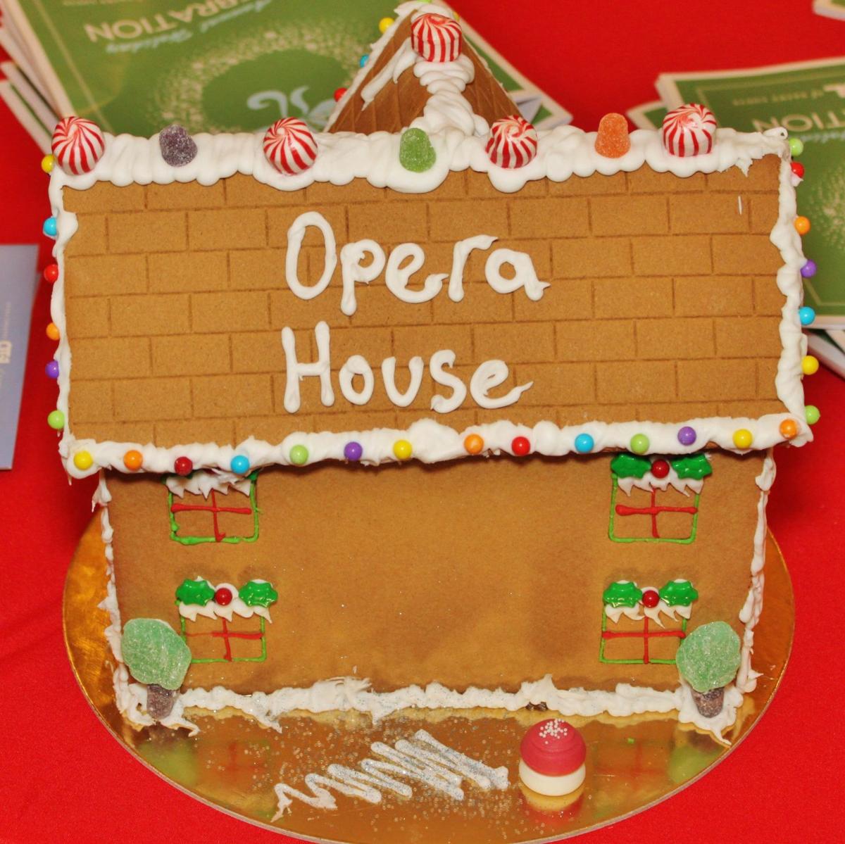 12.01.16-Opera-Holiday-35.JPG