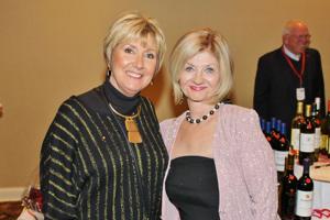 Mary Hardage, Joan Leslie