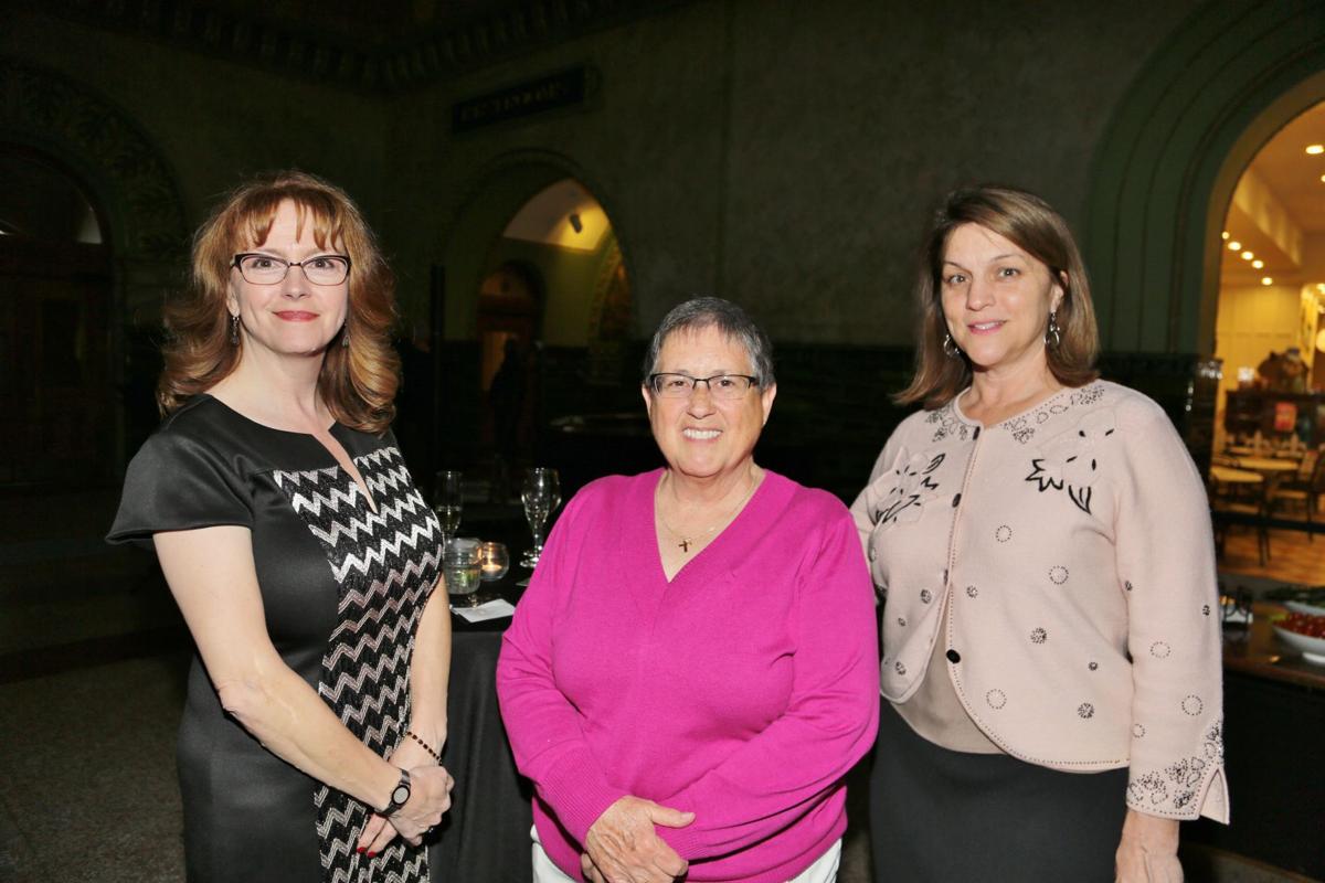 Lauren Moore, Sara Meward, Sandra Cabot