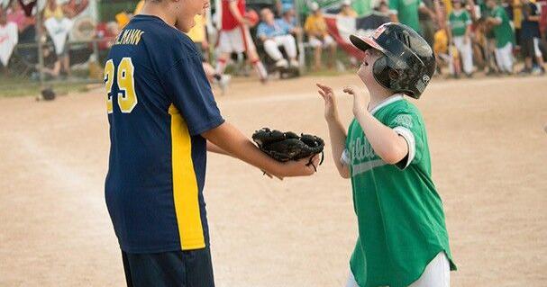 How do you teach your child kindness? Try volunteering