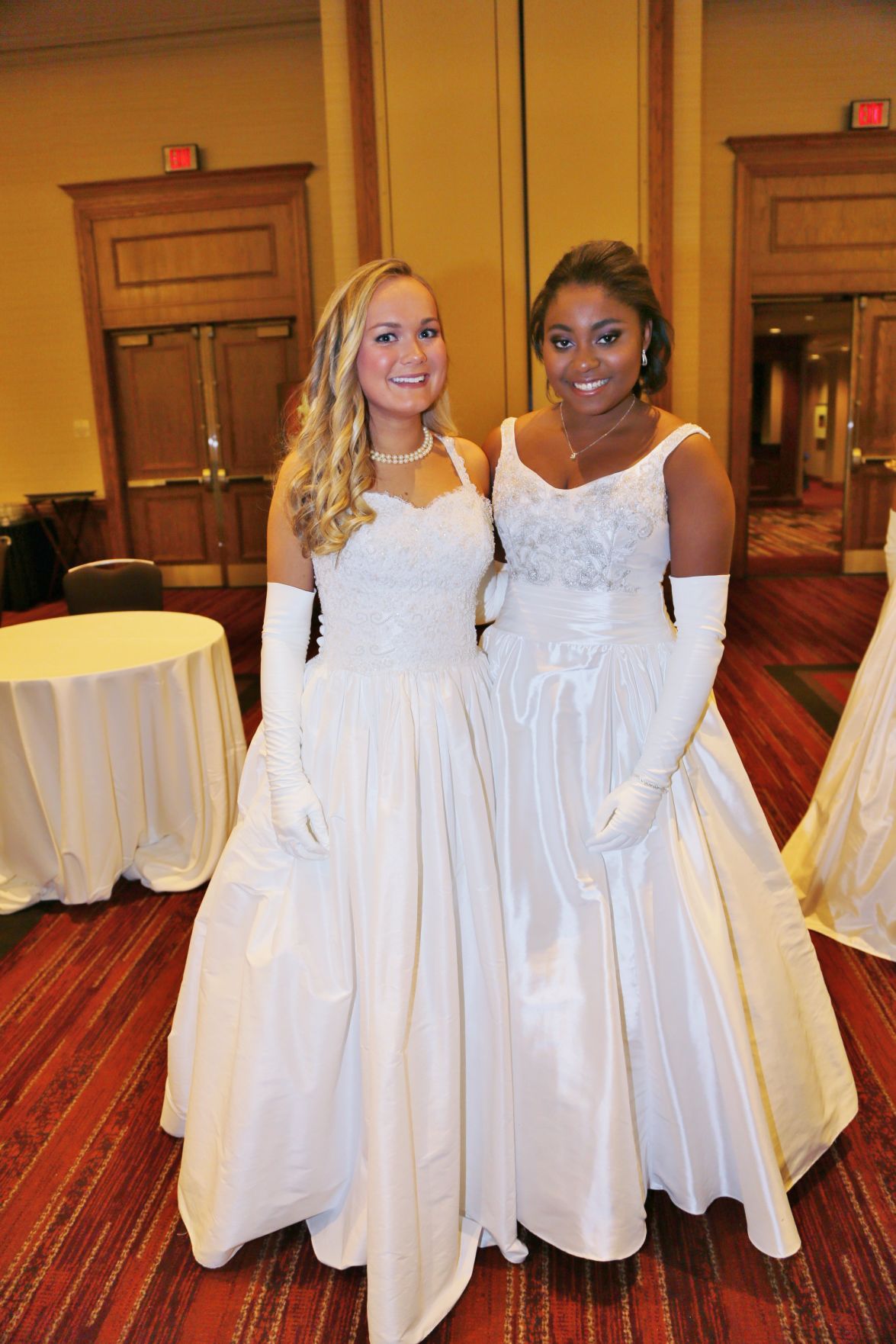 Angelica Pecha, Aniston Briggs