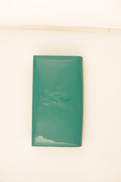 (6B) Yves Saint Laurent Belle du Jour Large Patent Clutch in Green