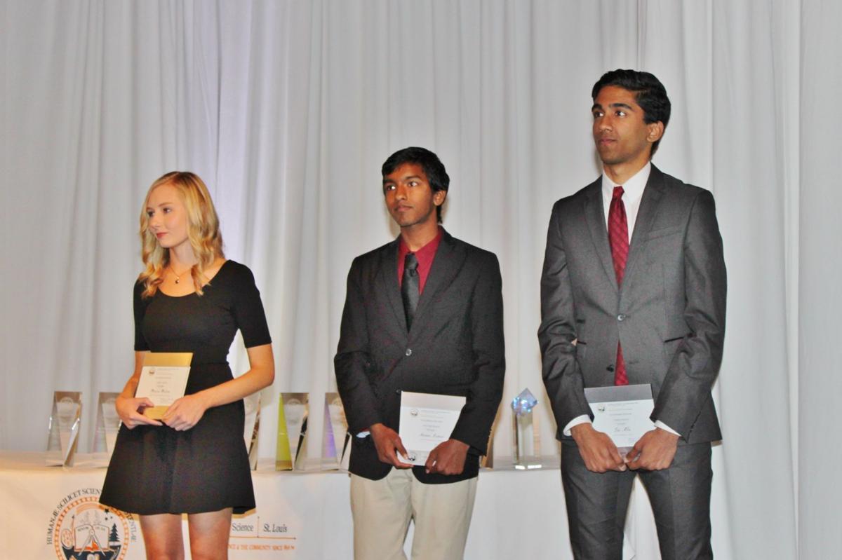 04.07.16-Scientists-Awards-67.JPG