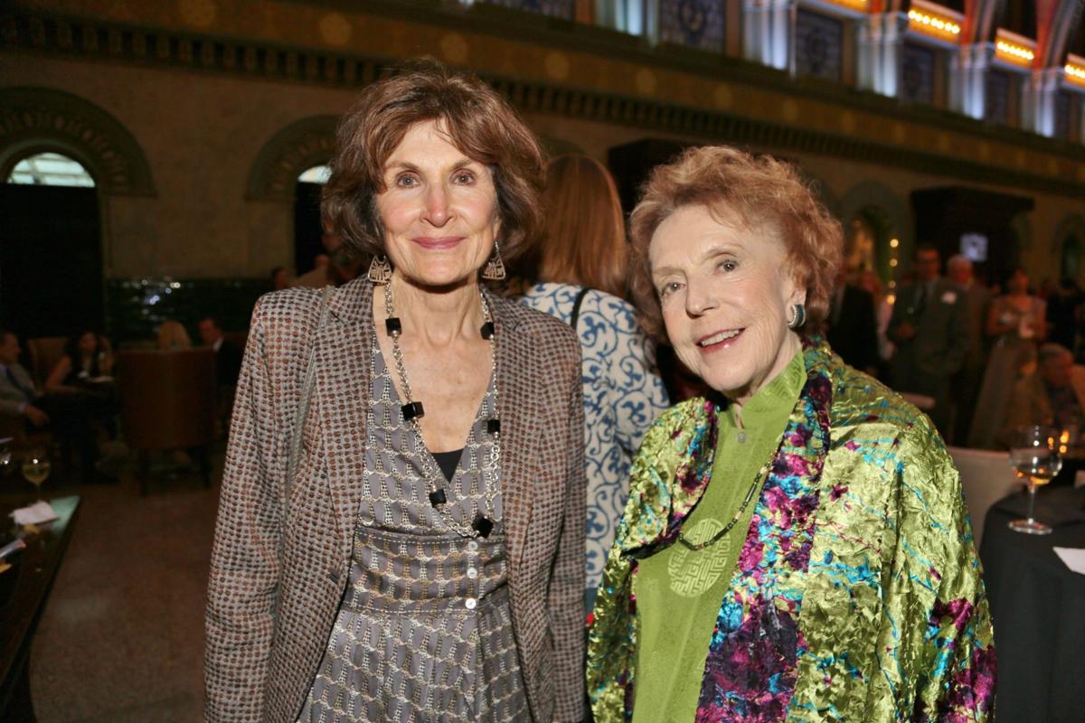 Mimi Stiritz, Elizabeth Sayad