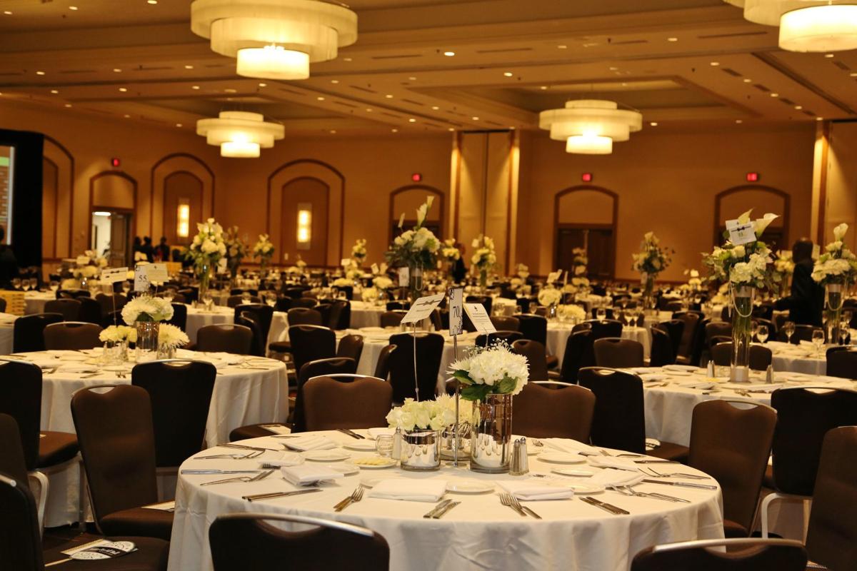 Legal Services of Eastern Missouri's Justice For All Ball, image size:1200x800