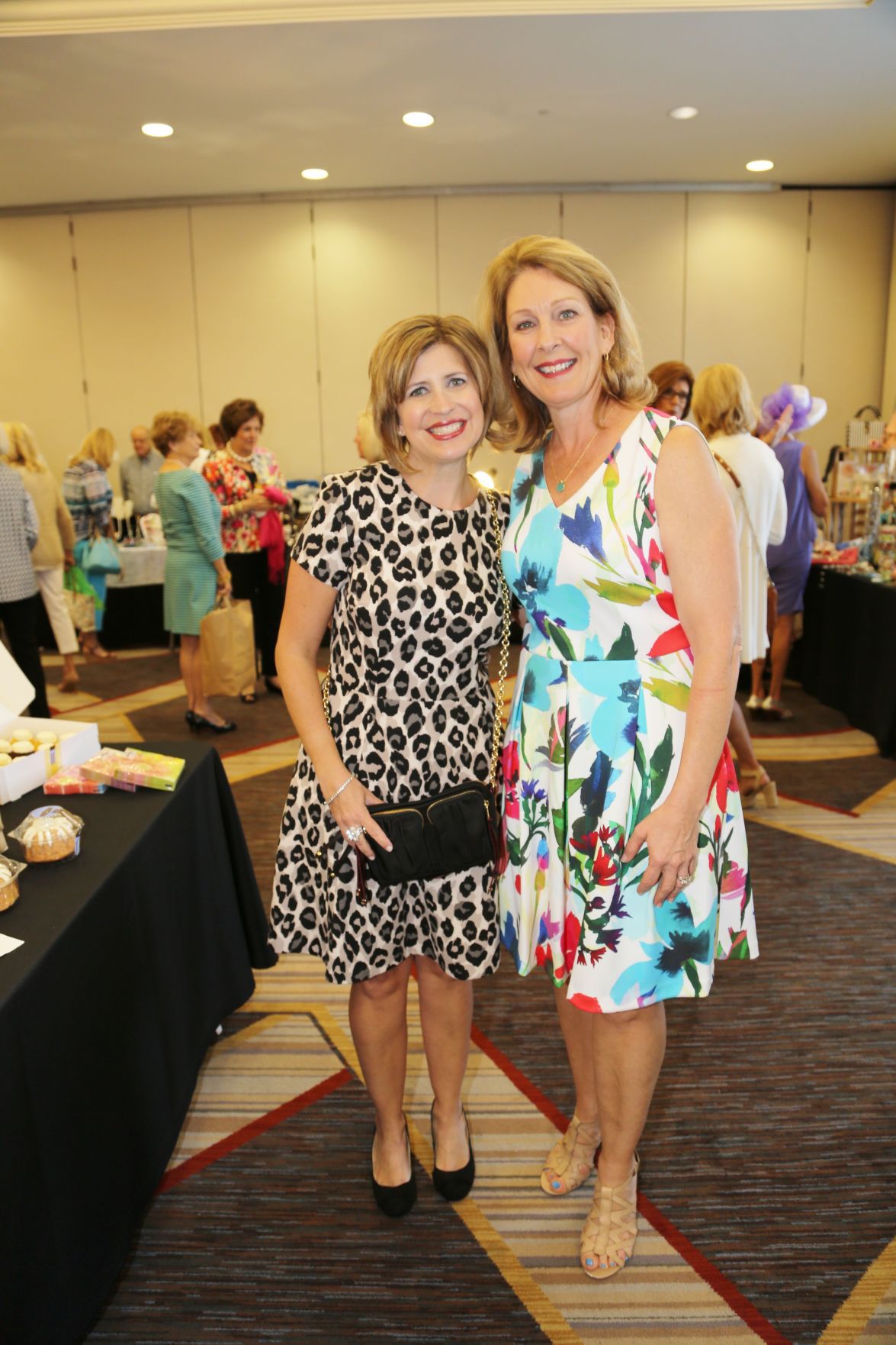 Susie Haskell, Sharon Howard