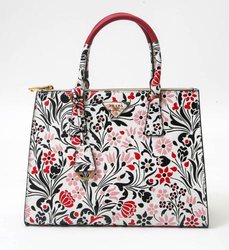 Make a Statement with These Floral Bags