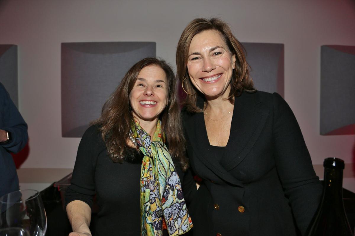 Gina Hoagland, Sue McCollum