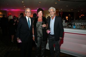 Julian Hes, Jody and Gary Kaplan