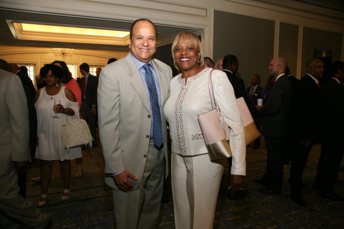 Steve Roberts, Teri Bascom