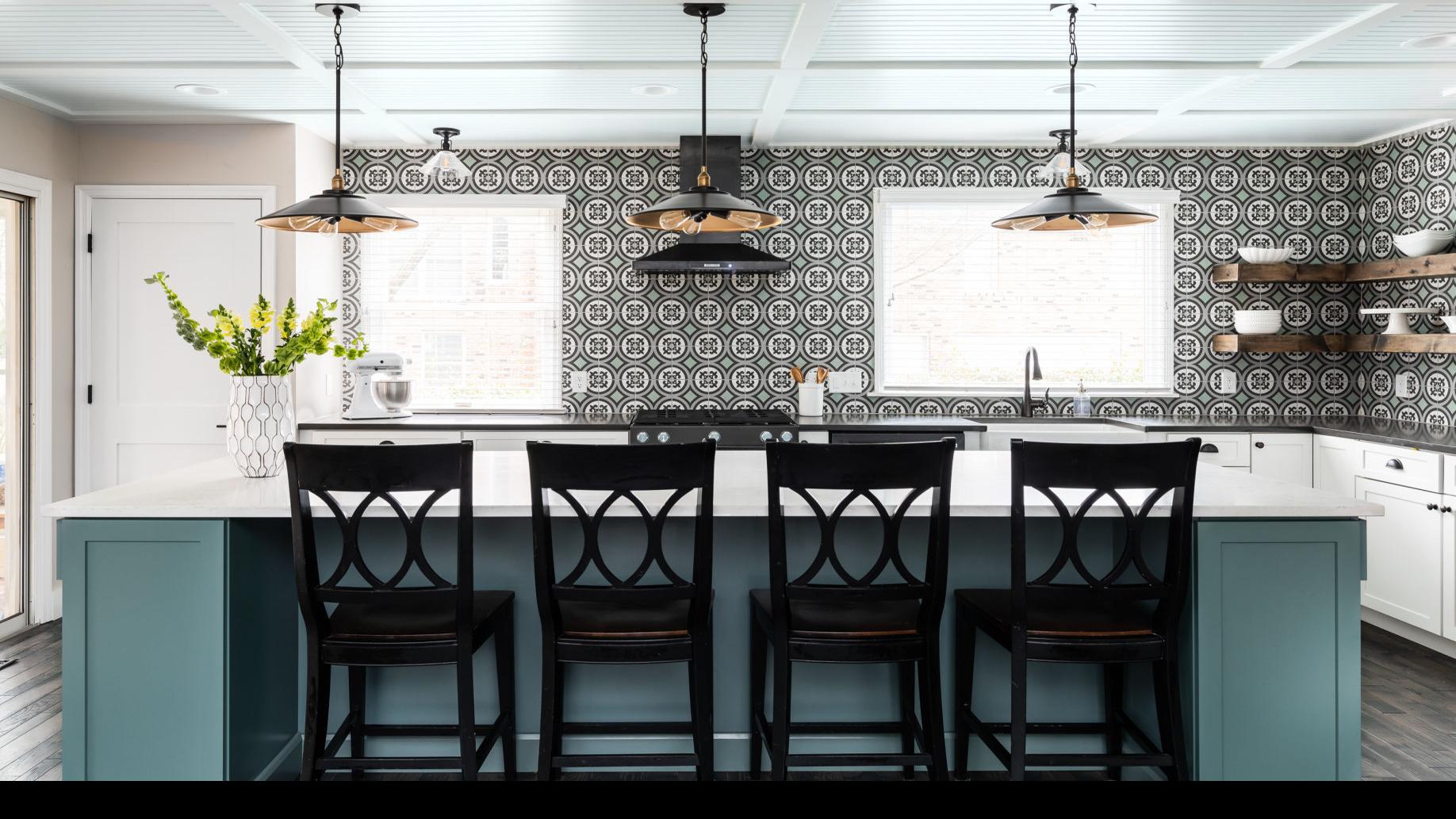 Coastal Cottage Vibe Inspires Lu Design Build Kitchen Renovation In Chesterfield Home Laduenews Com