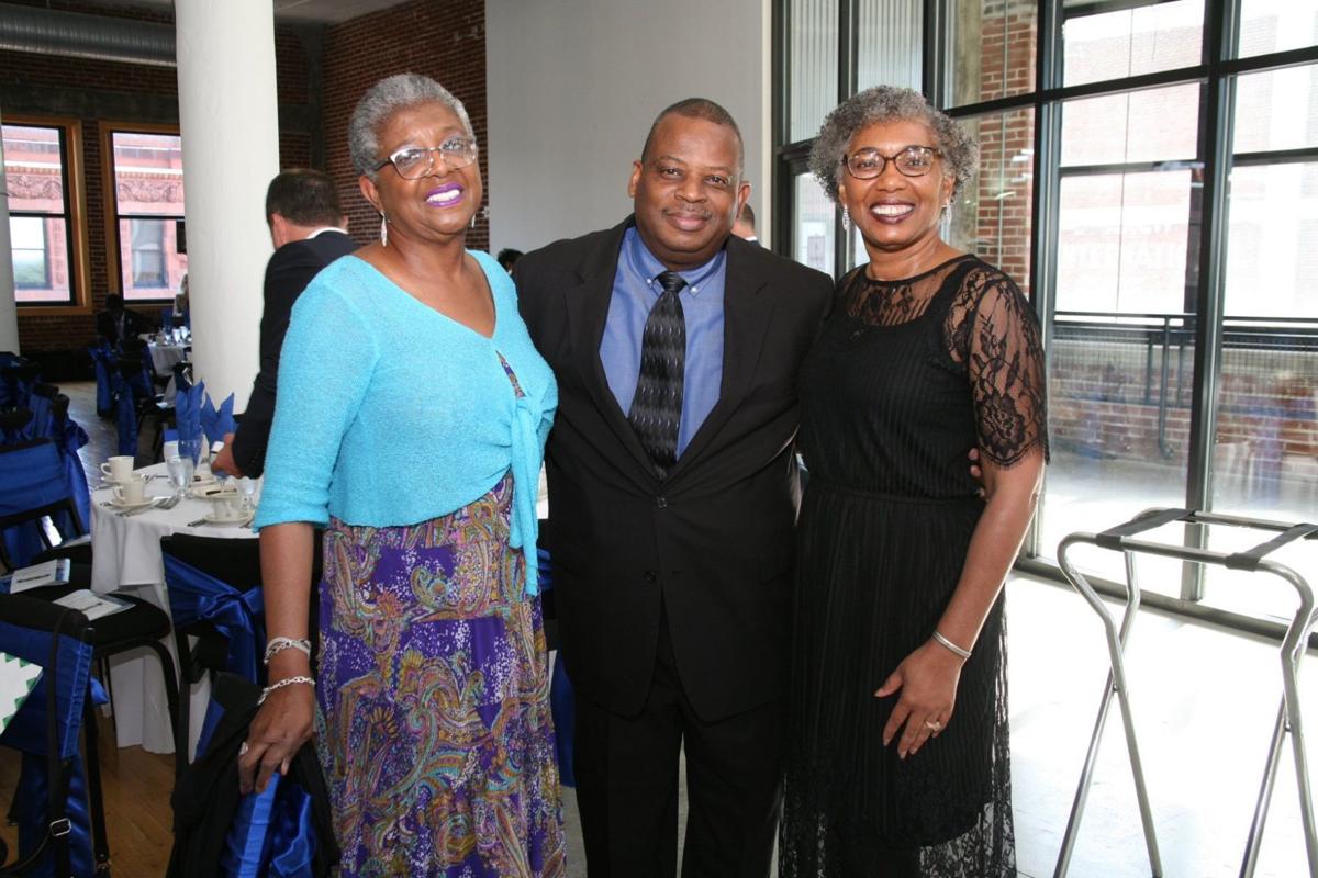 Vivianne Frye-Perry, Lynn Vaden, Shirley Dees-Gray