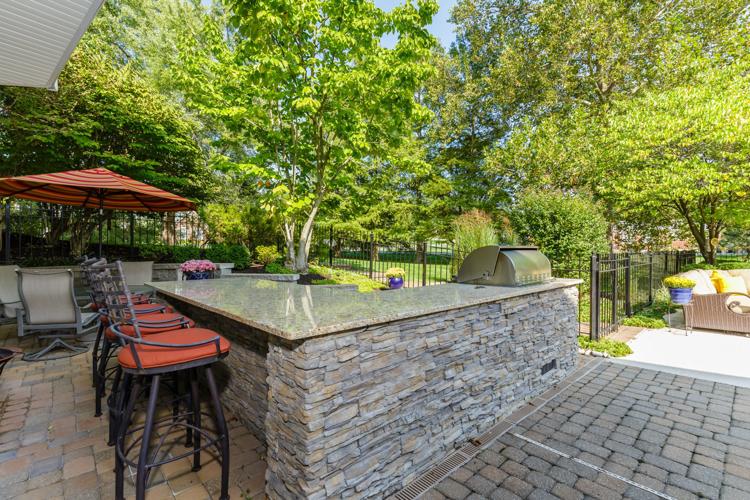 Distinctive Property 100 Ballas Court