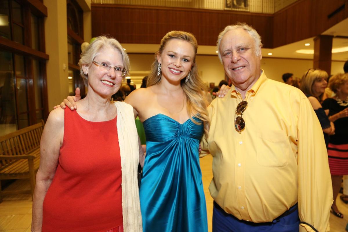 Georgia Pettus, Singer: Deanna Breiwick, John Lesser