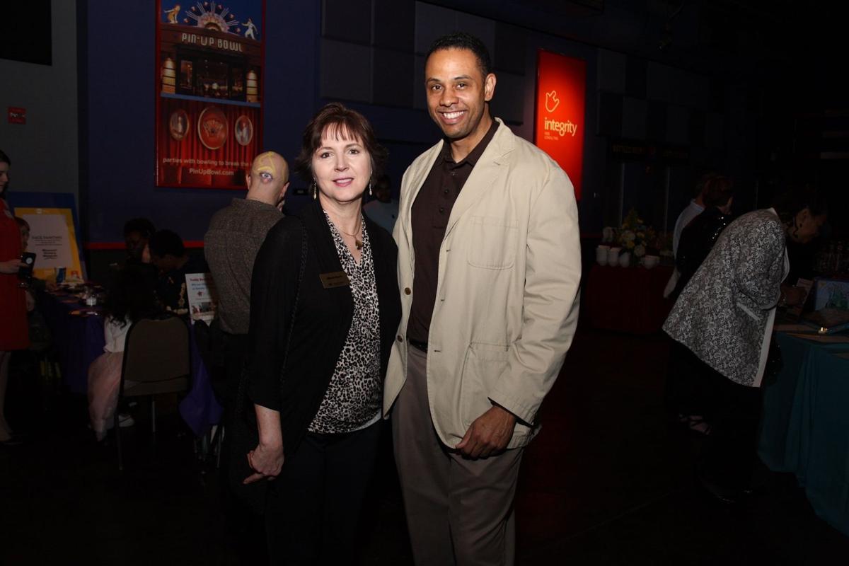 Allison Harris, Darrell Haynes