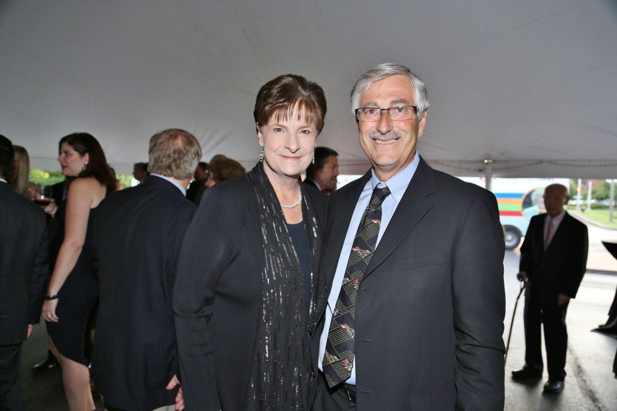 Debra Hollingsworth, Mark Stacye
