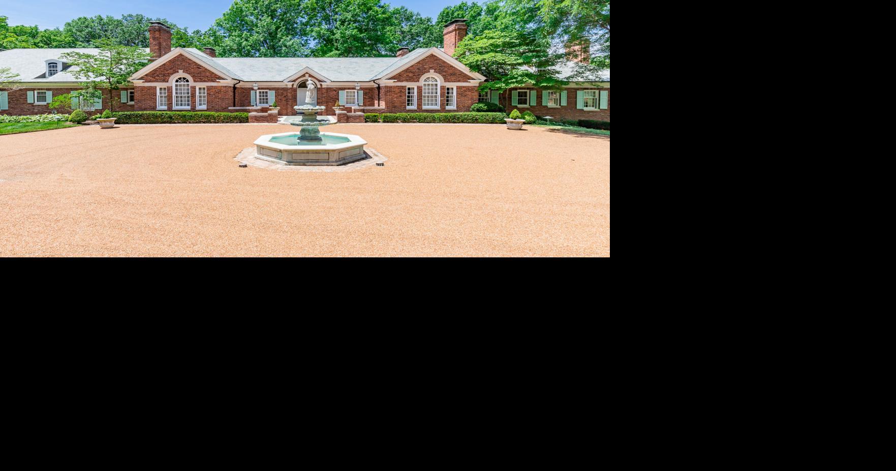 Distinctive Property 5 Apple Tree Lane