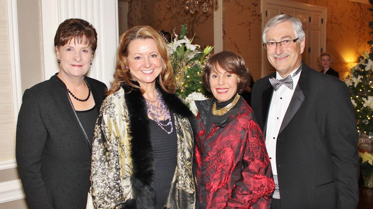 Debra Hollingsworth, Christy Brinkley, Marylen Mann, Mark Stacye