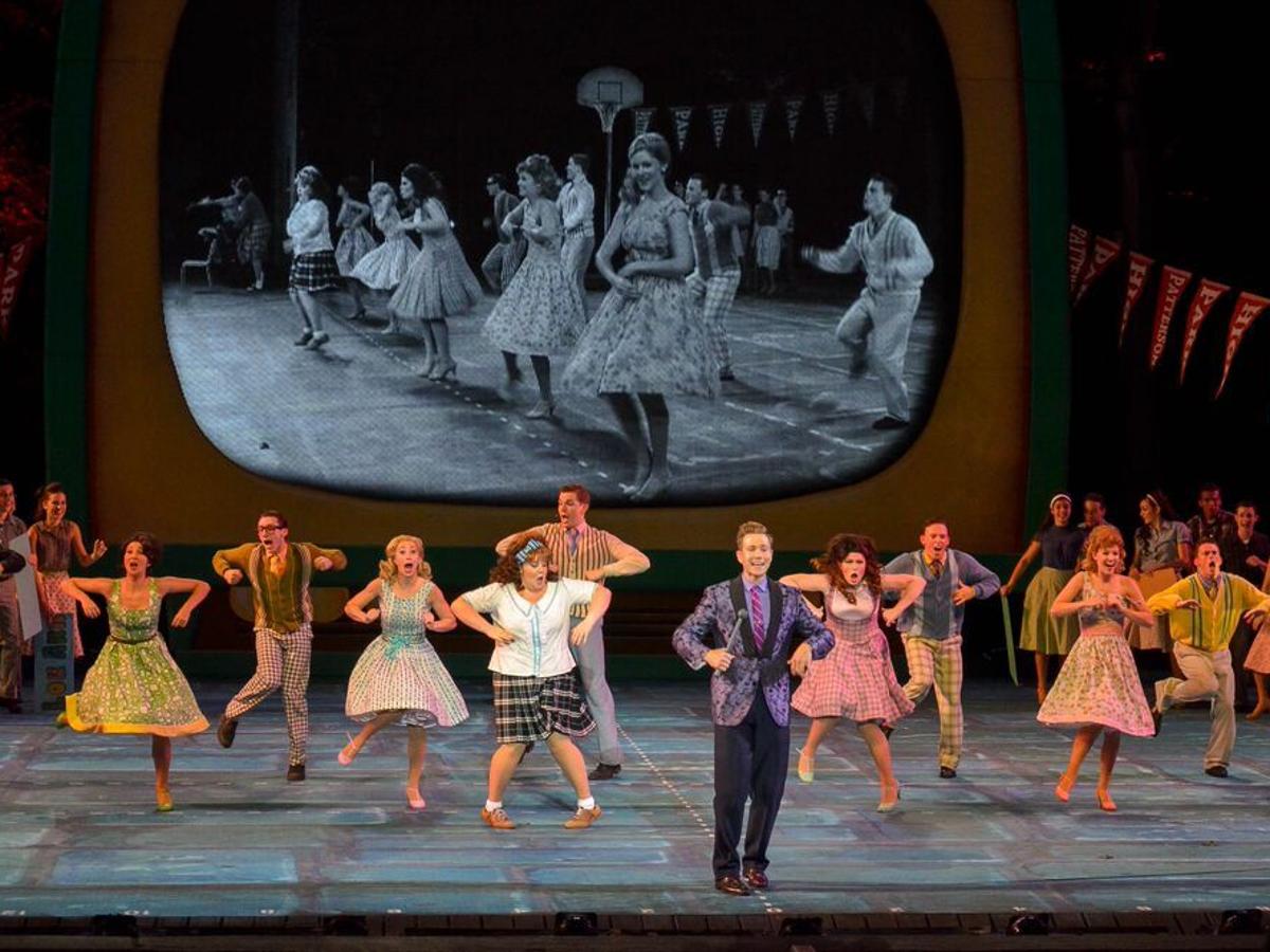You Can T Stop The Beat Of The Muny S Hairspray Review Arts Entertainment Laduenews Com You Can T Stop The Beat Of The Muny S Hairspray Review Arts Entertainment Laduenews Com
