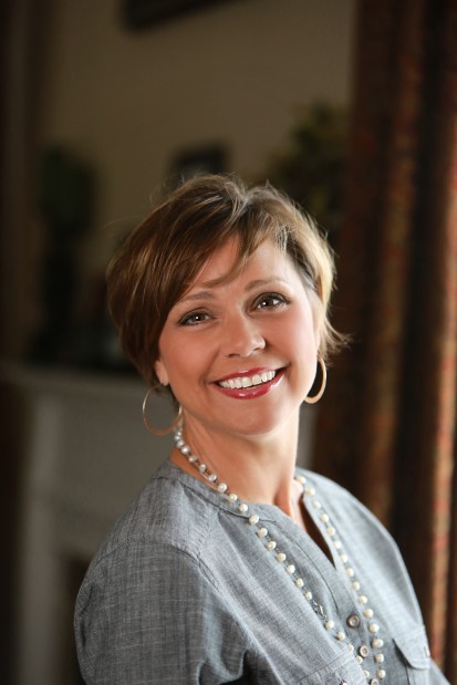 Ellen Hunter