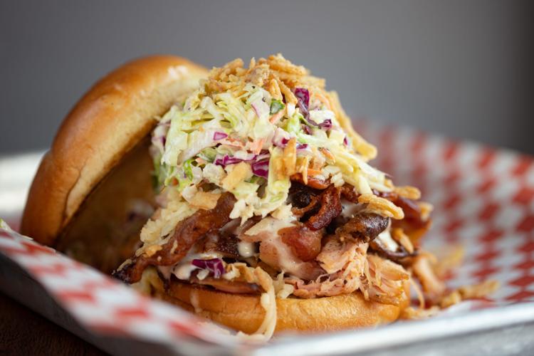 Navin’s BBQ Offers Smoked Meats, Sandwiches and More in St. Louis